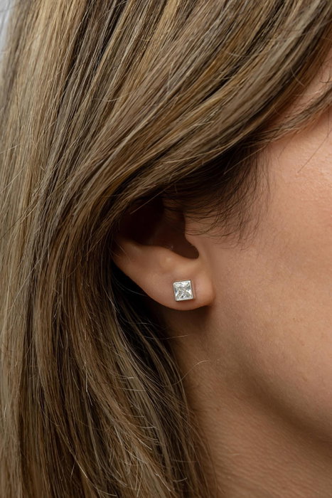 Heliophilia Silver Pendientes de Plata de Ley 925 con Circón Heliophilia Silver Pendientes de Plata de Ley 925 con Circón
